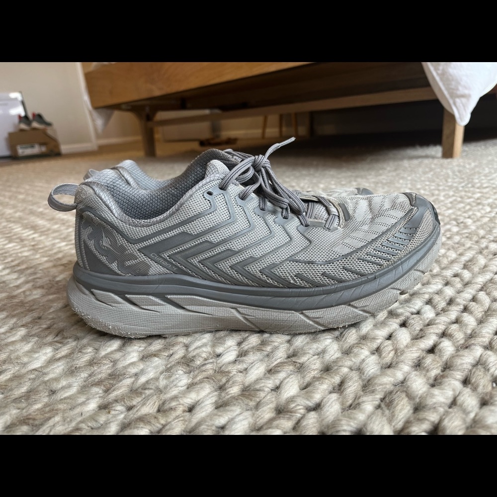 Outdoor Voices x Hoka One One Clifton 4